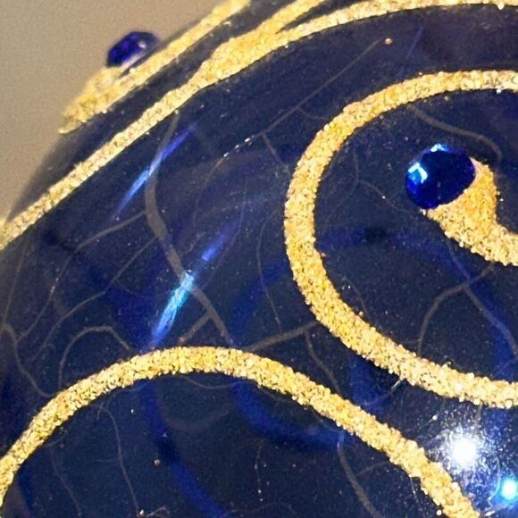 8 Blown Glass Blue With Gold Glitter Swirl Hanging Christmas Ornaments - Picture 5 of 8